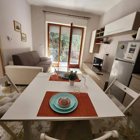 Sorrento's Holidays *