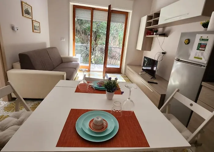 Sorrento's Holidays *