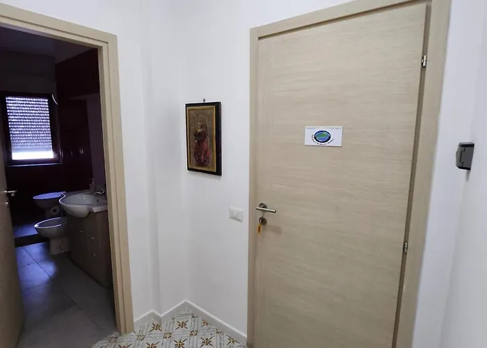 Sorrento's Holidays סורנטו