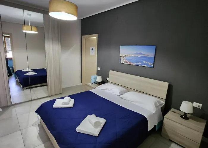 Sorrento's Holidays Homestay *